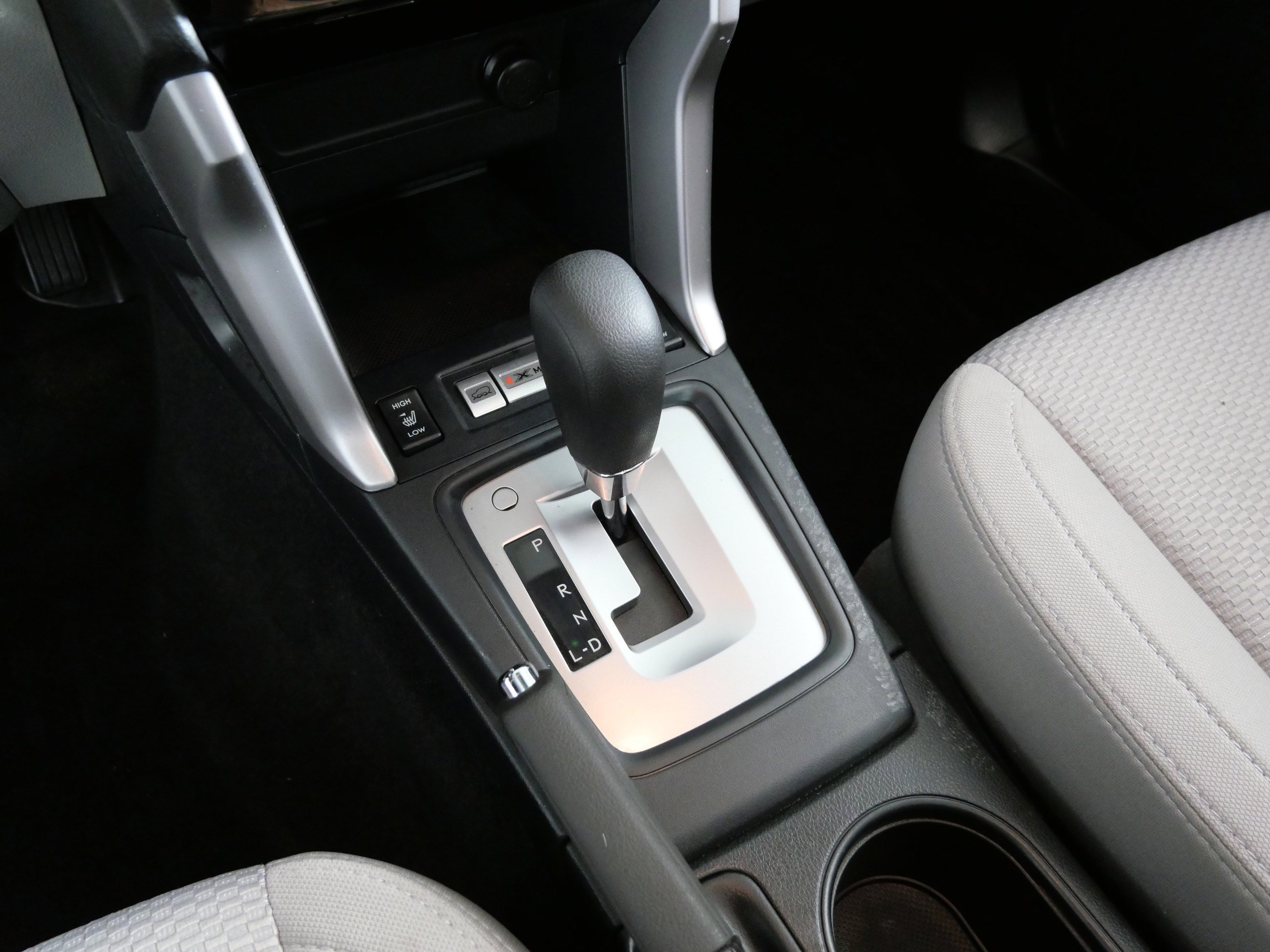 2017 Subaru Forester Premium photo 21