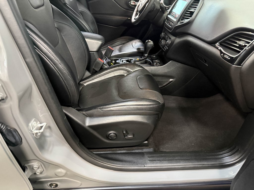 2023 Jeep Cherokee Altitude photo 51