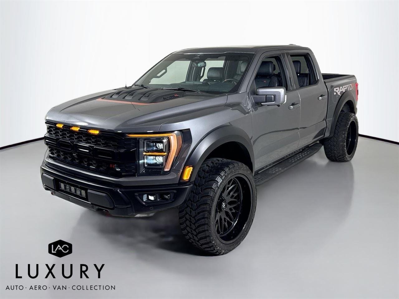 2023 Ford F-150 Raptor photo 2
