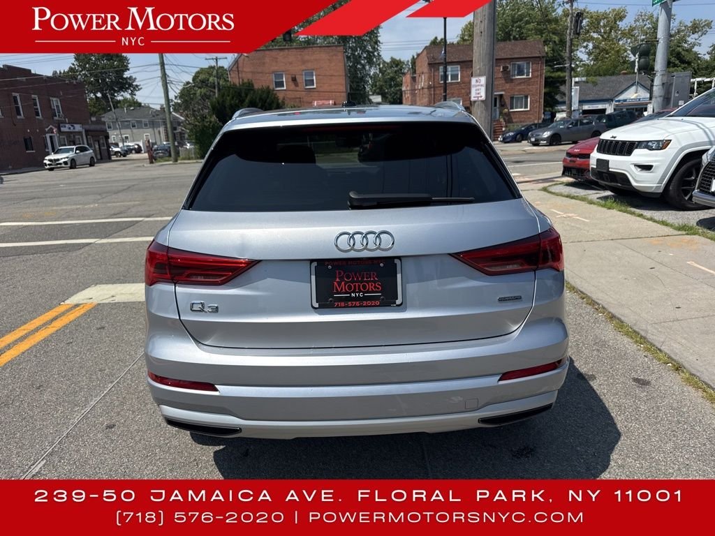2020 Audi Q3 Premium photo 3