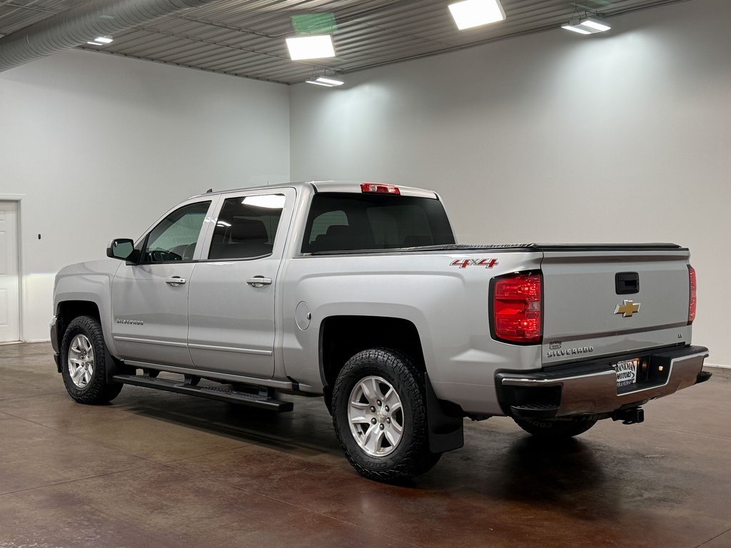 2017 Chevrolet Silverado 1500 LT photo 2