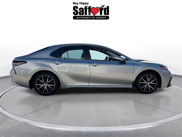 2023 Toyota Camry SE photo 4