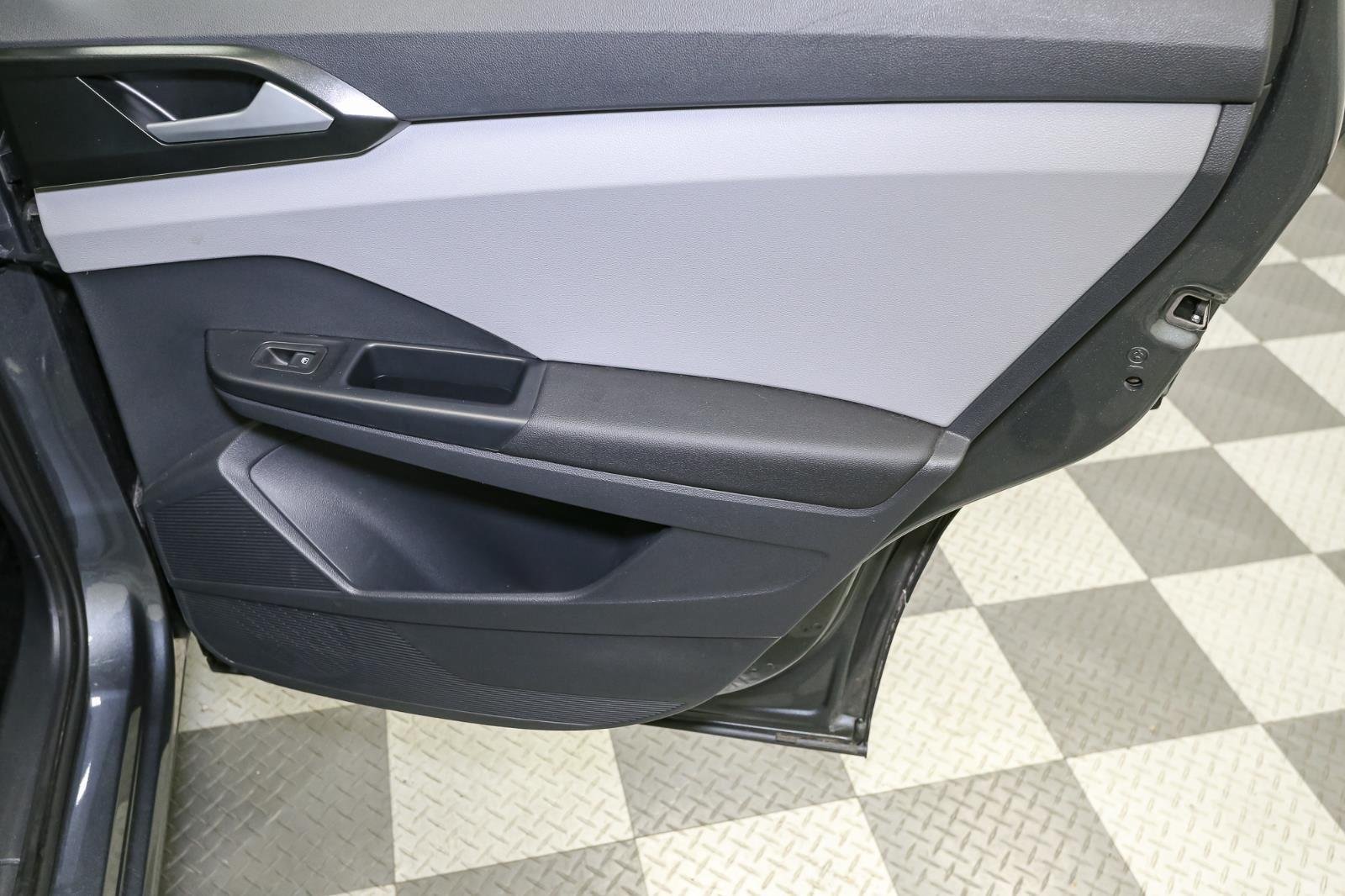 2023 Volkswagen Taos S photo 16