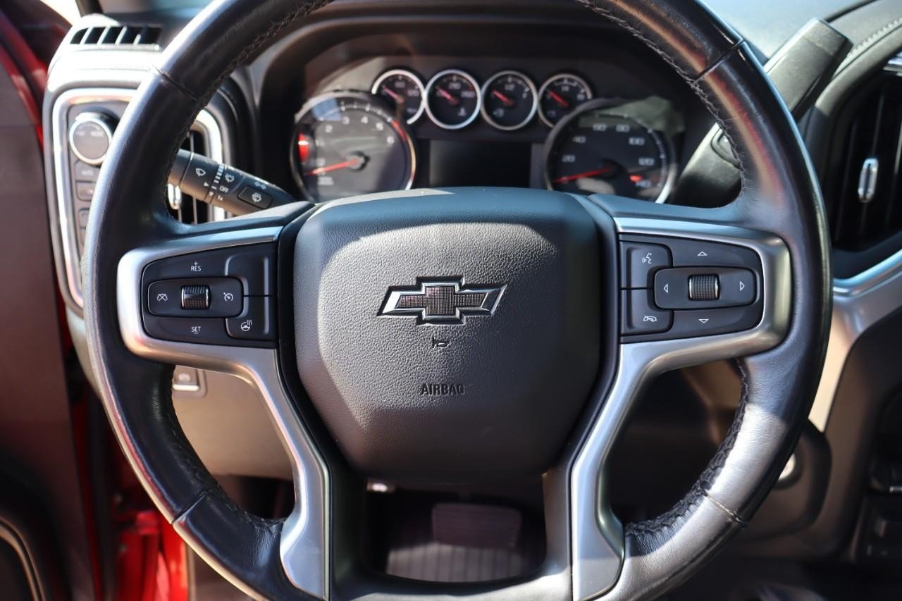 2022 Chevrolet Silverado 1500 RST photo 13