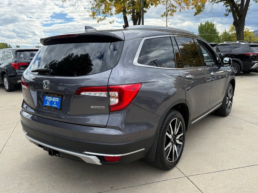 2021 Honda Pilot Touring photo 3