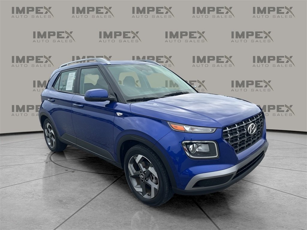 2024 Hyundai Venue SEL photo 7