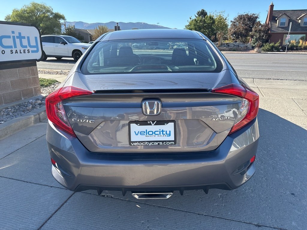 2019 Honda Civic Sport photo 4