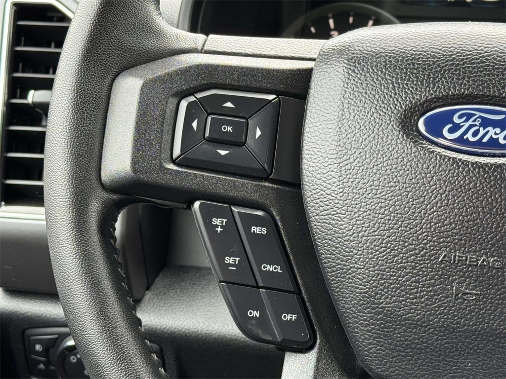 2019 Ford F-150 XLT photo 20