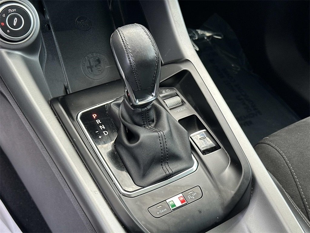 2024 Alfa Romeo Tonale Veloce photo 25