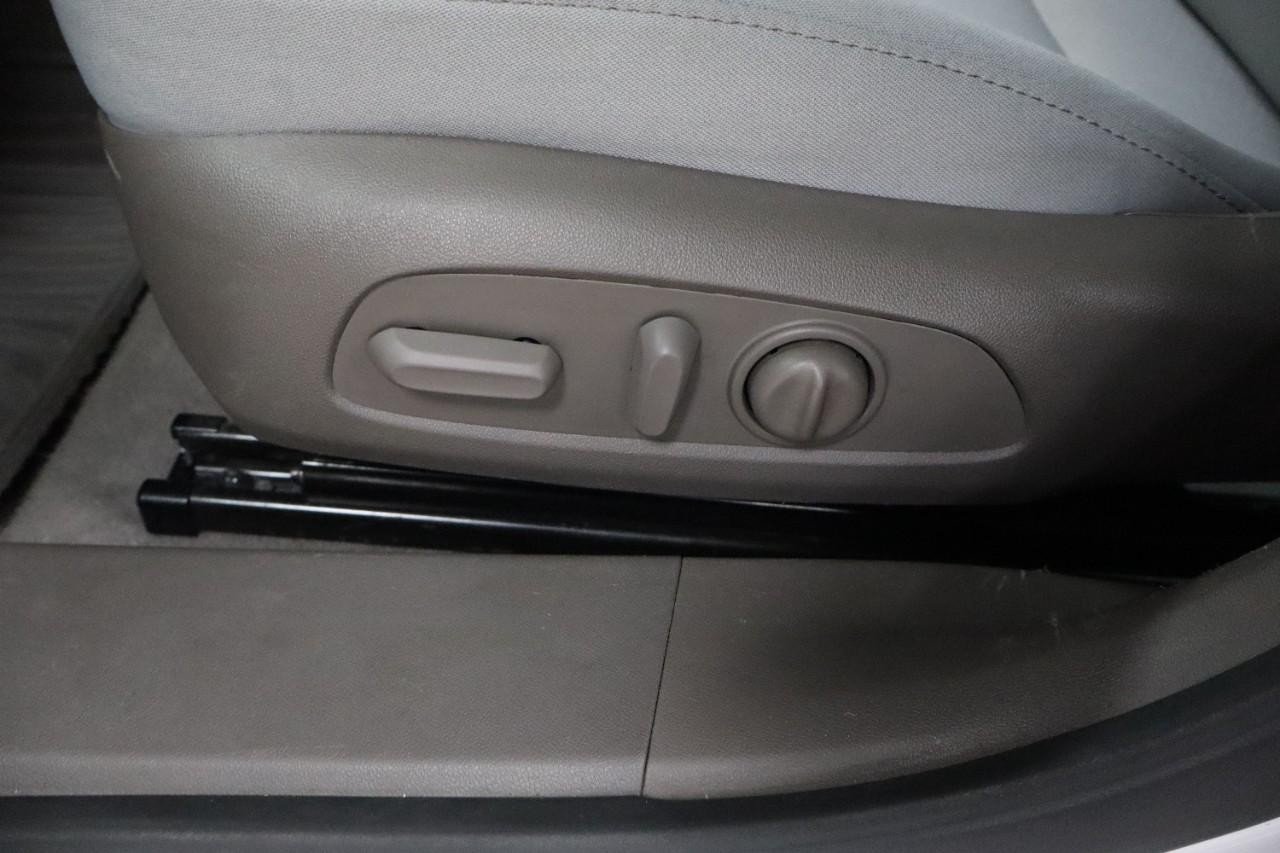 2020 Chevrolet Malibu LS photo 10