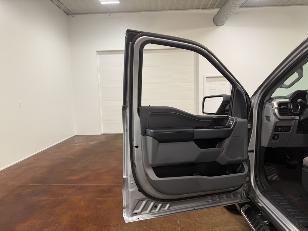 2022 Ford F-150 XLT photo 52