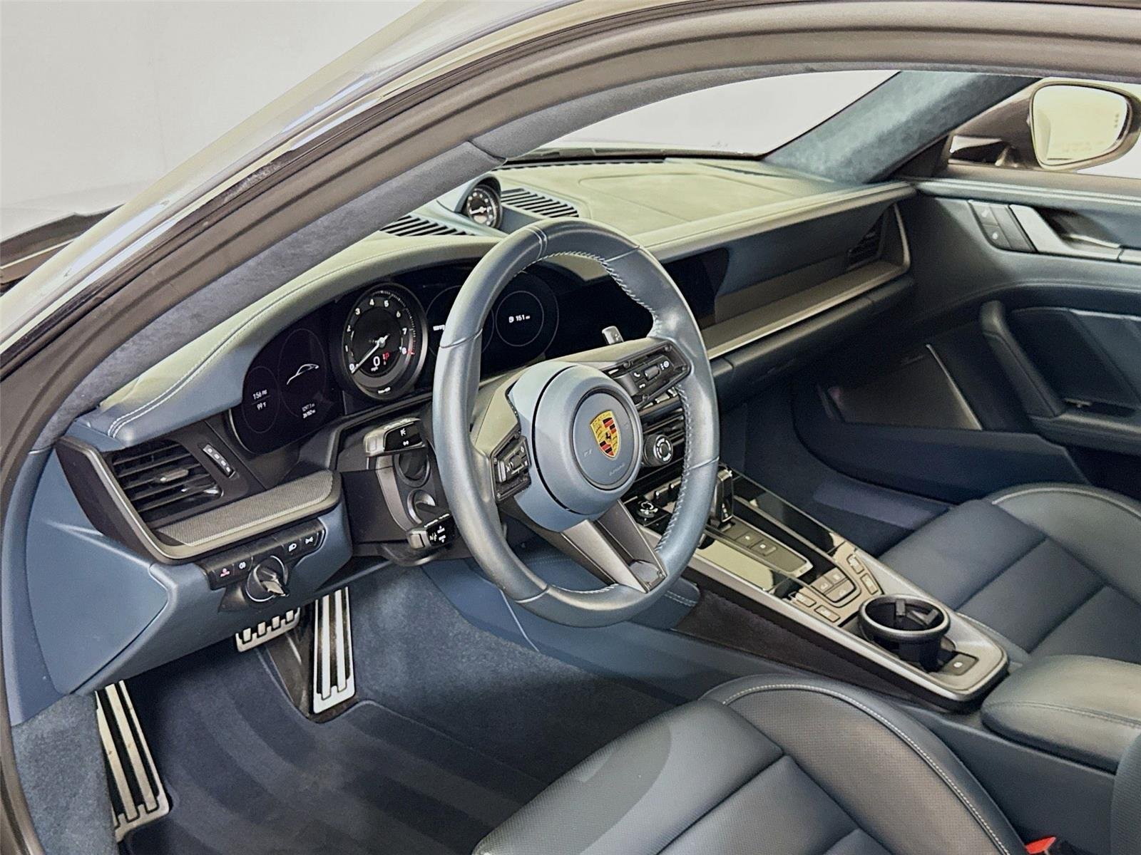 2023 Porsche 911 4S photo 13