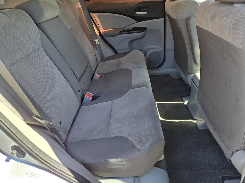 2013 Honda CR-V LX photo 11