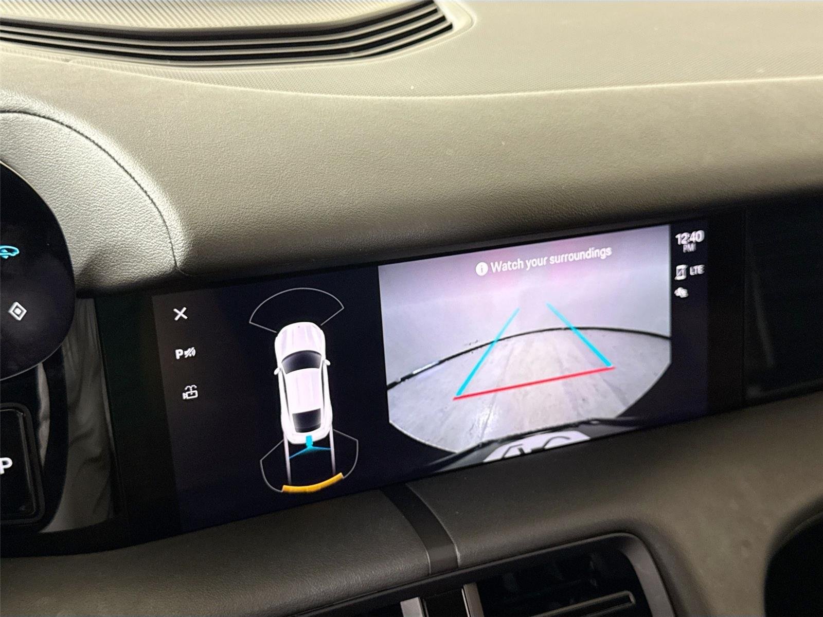 2023 Porsche Taycan 4S photo 17