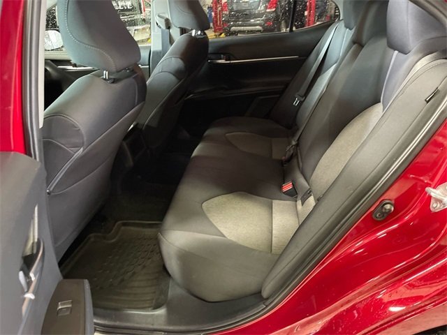 2021 Toyota Camry LE photo 21
