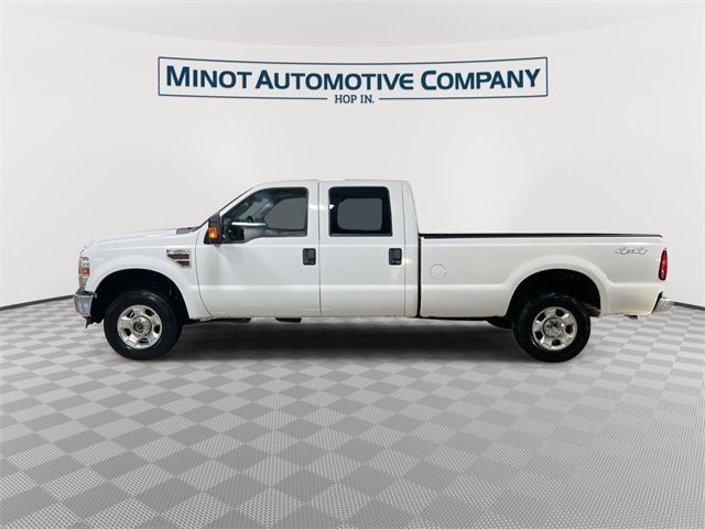 2010 Ford F-250 XLT photo 4