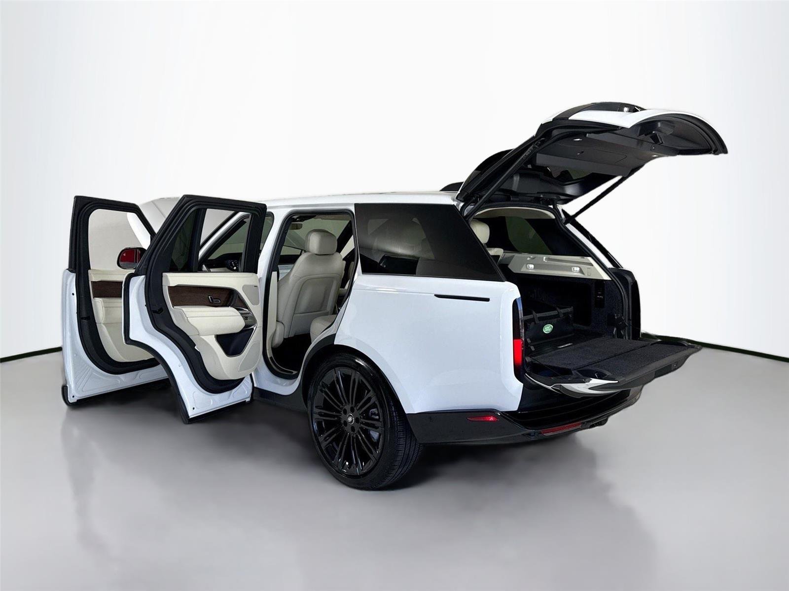 2024 Land Rover Range Rover SE SV photo 37