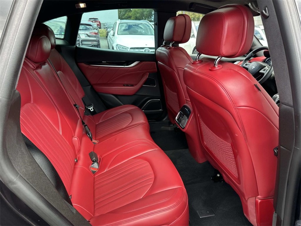 2022 Maserati Levante Modena photo 16