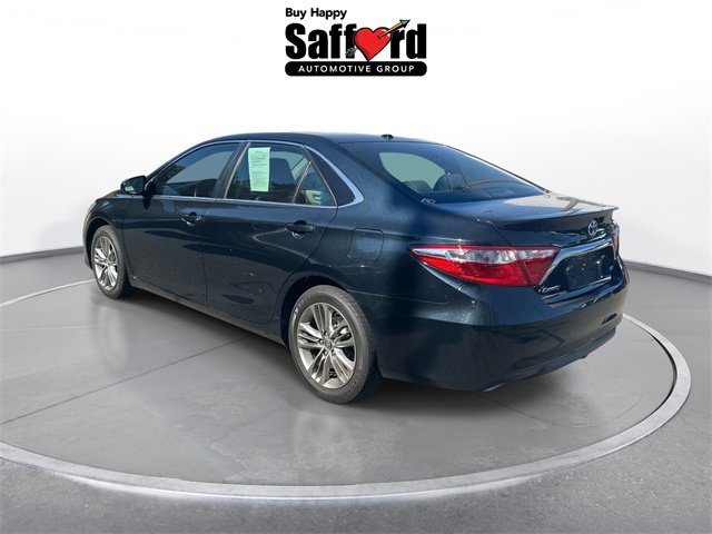 2015 Toyota Camry LE photo 9