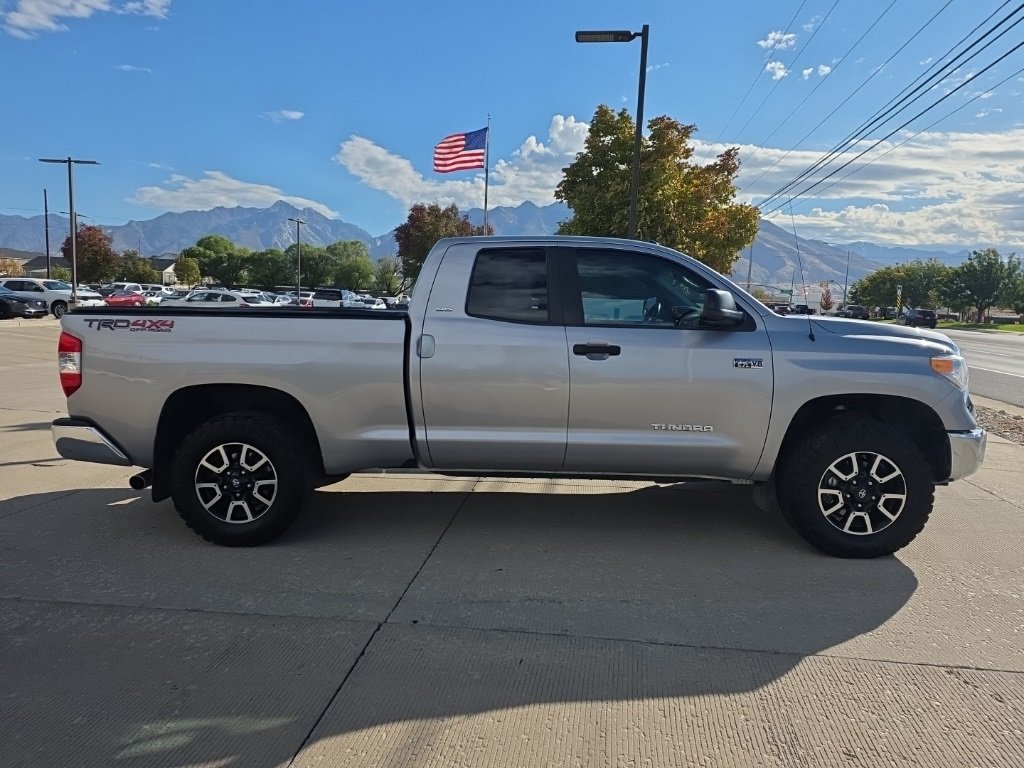 2017 Toyota Tundra TRD Pro photo 2