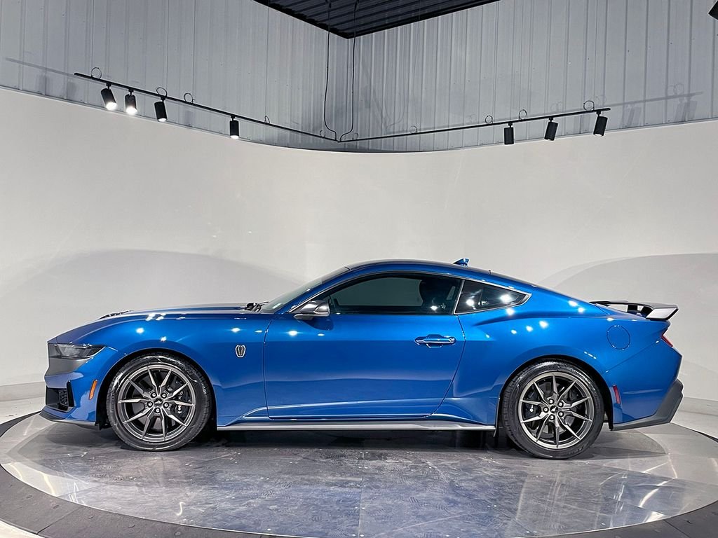 2024 Ford Mustang Dark Horse photo 10