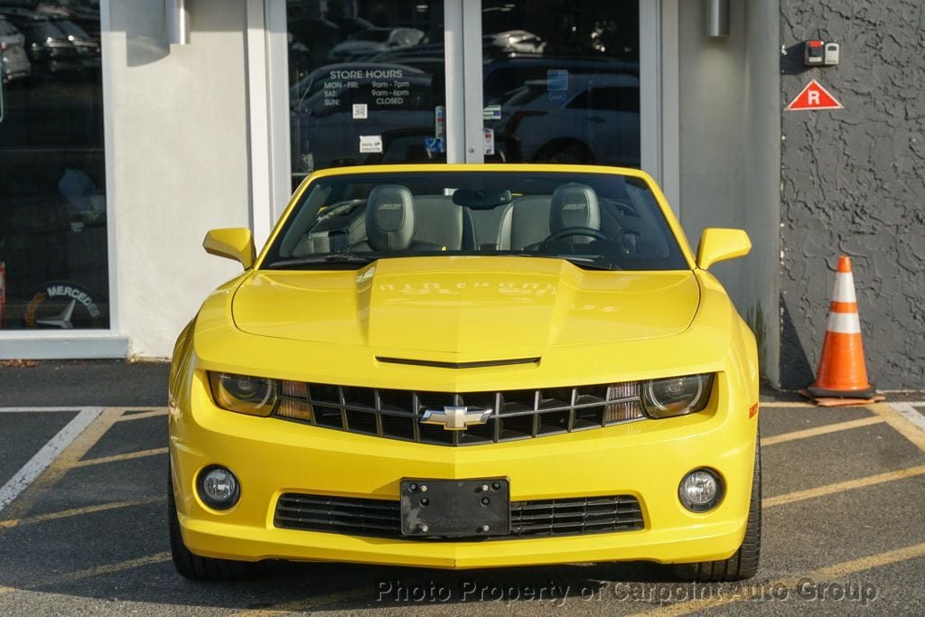 2011 Chevrolet Camaro 2SS photo 14
