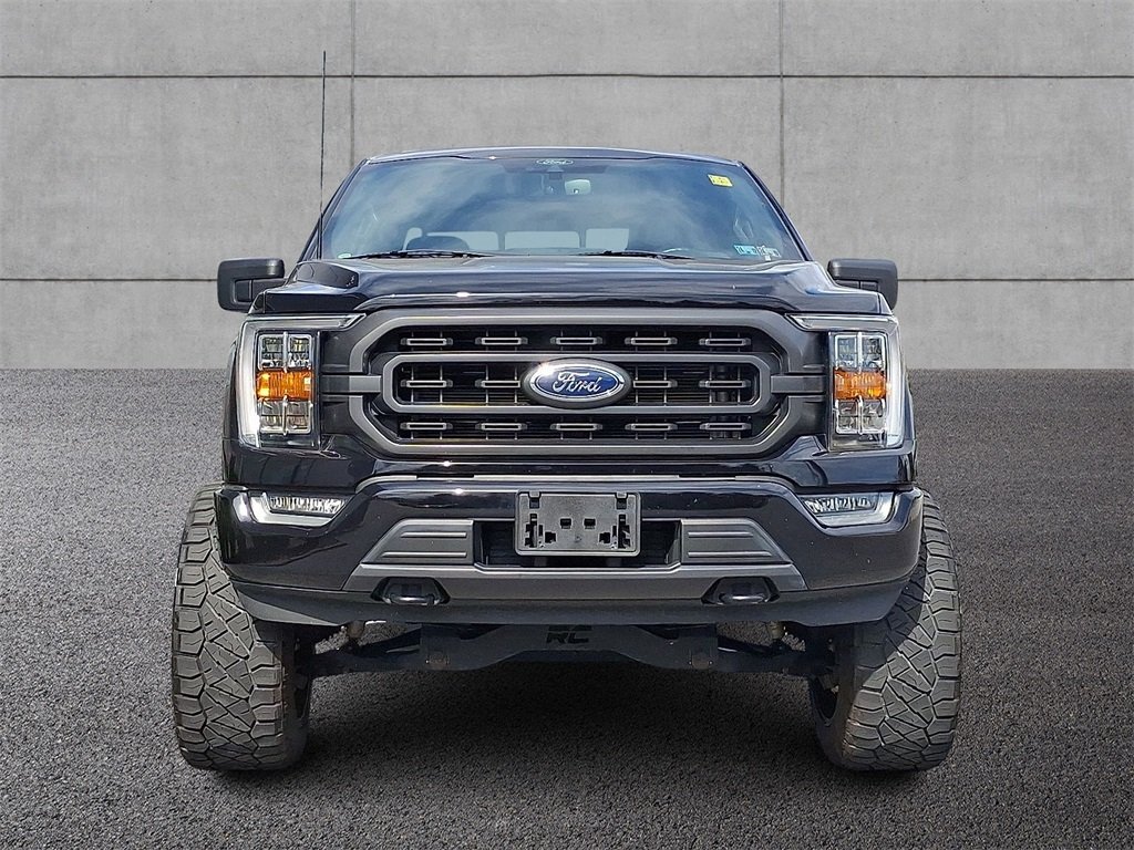 2022 Ford F-150 XLT photo 2