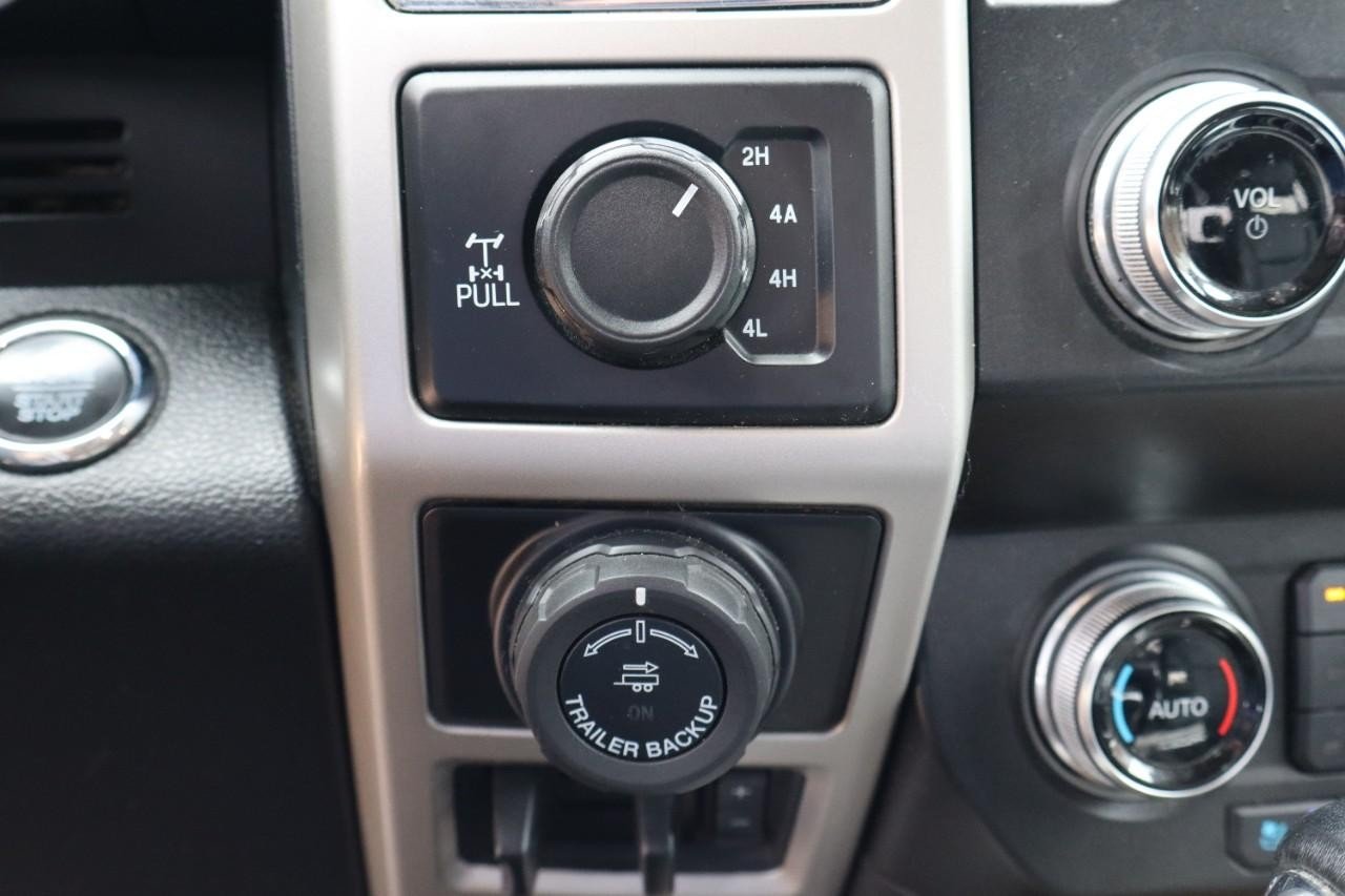 2020 Ford F-150 Lariat photo 17