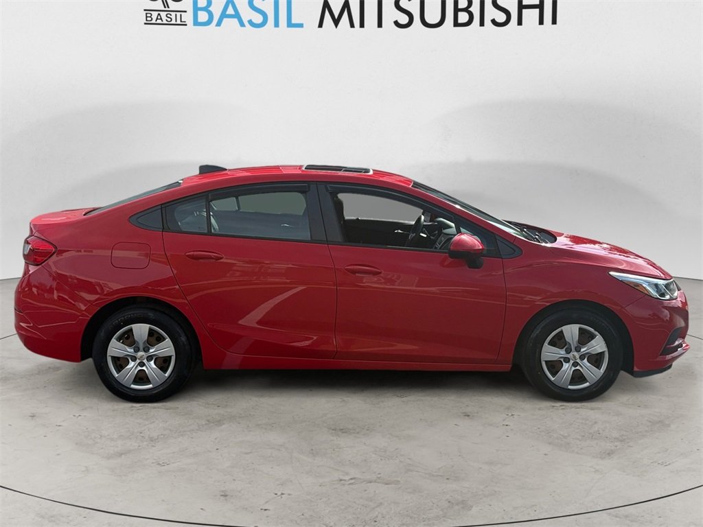 2018 Chevrolet Cruze LS photo 6