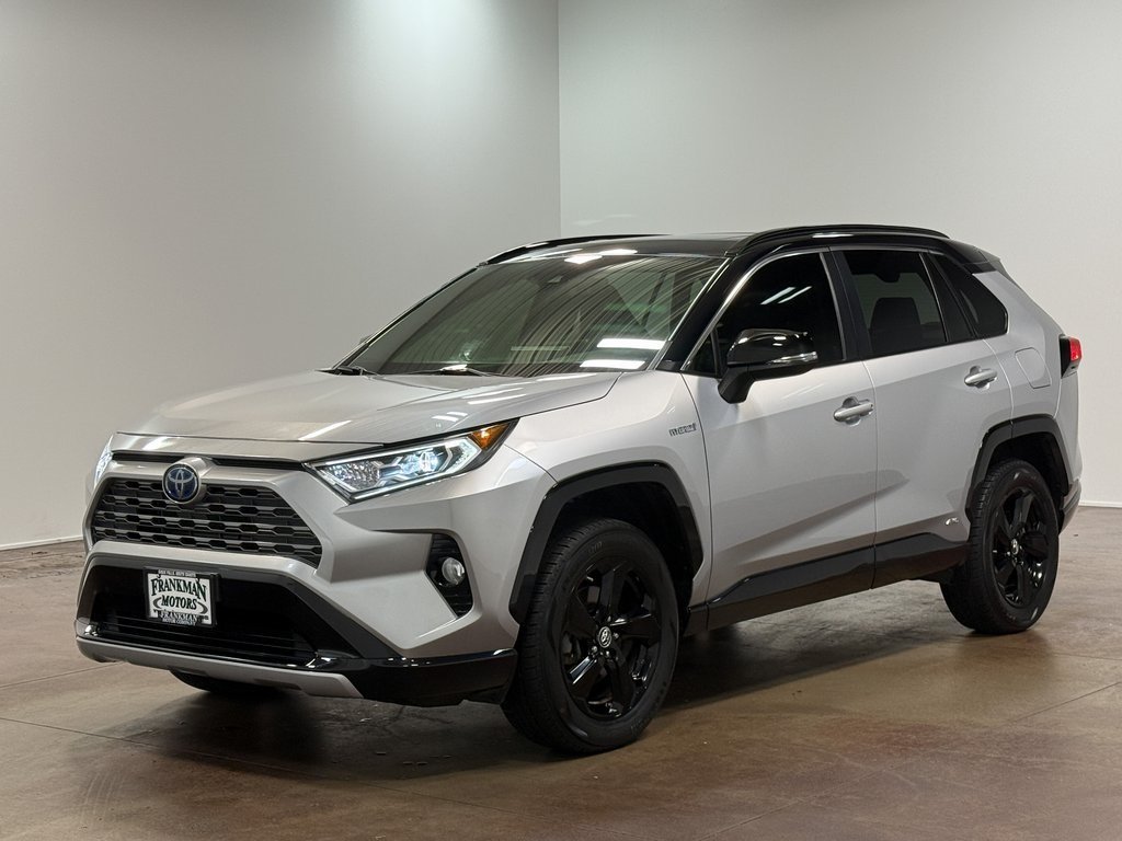 2019 Toyota RAV4 Hybrid XSE photo 24