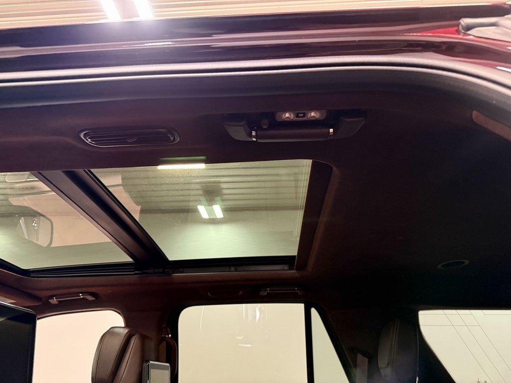 2021 Lincoln Navigator Black Label photo 47