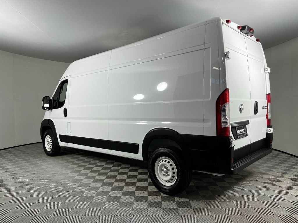 2025 Ram ProMaster 2500 photo 2