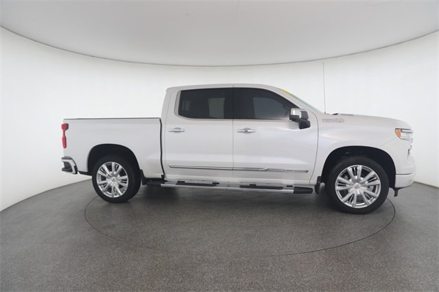 2023 Chevrolet Silverado 1500 High Country photo 20