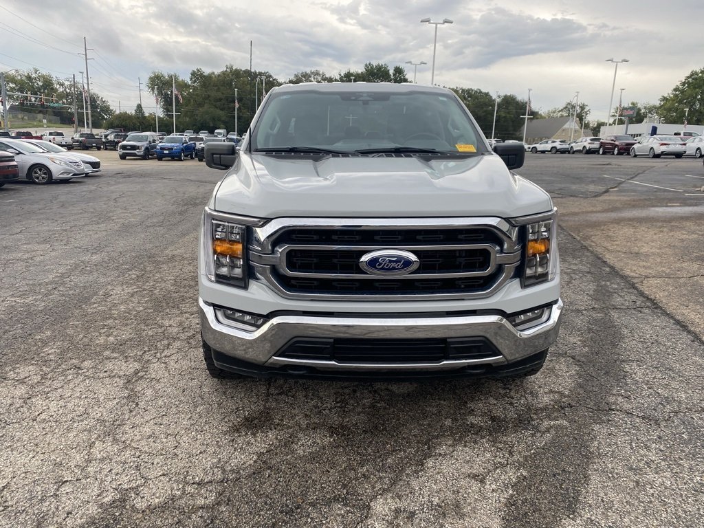 2023 Ford F-150 XLT photo 2