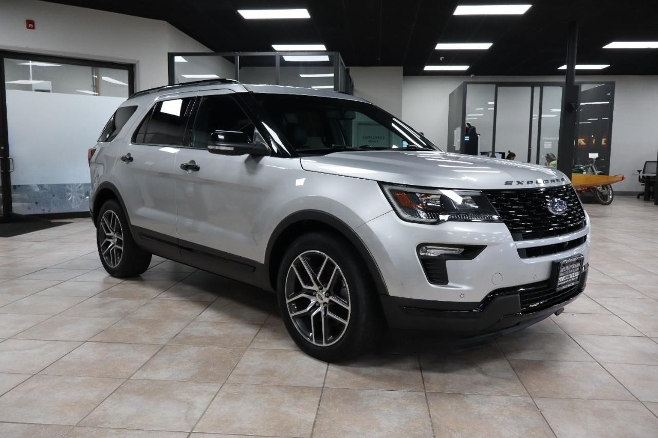 2019 Ford Explorer Sport photo 6