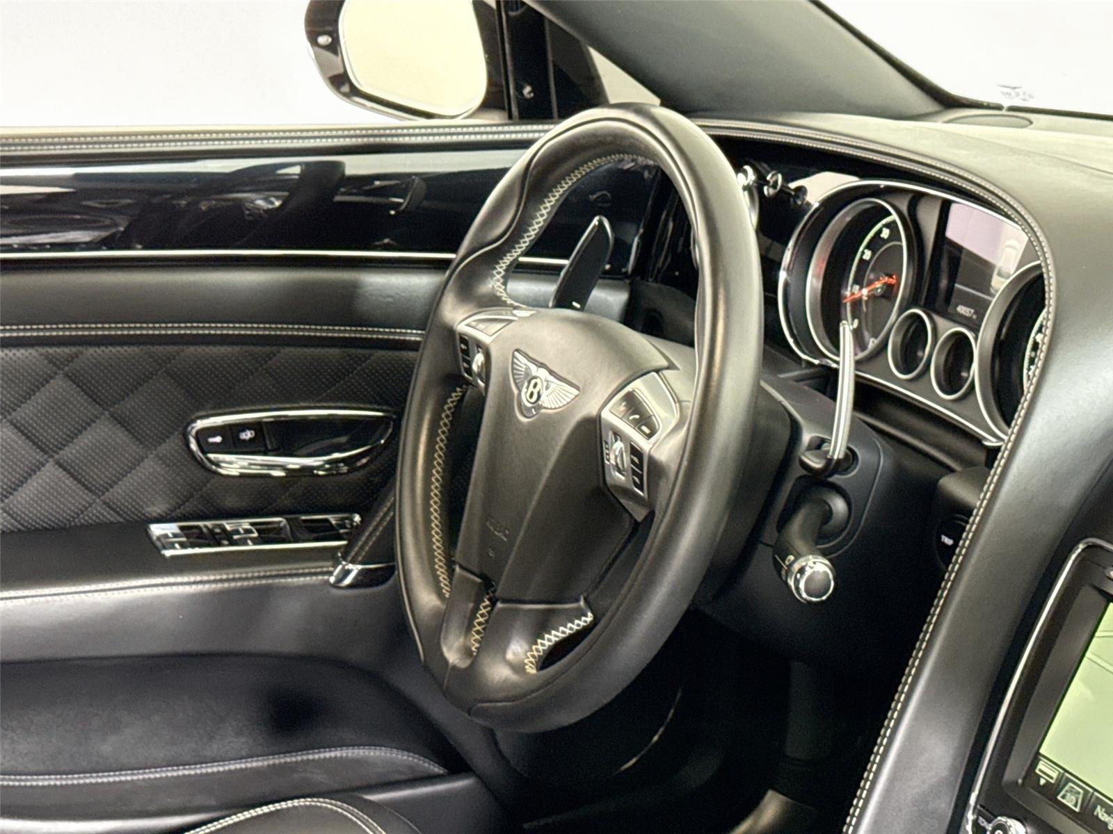 2018 Bentley Flying Spur W12 photo 32