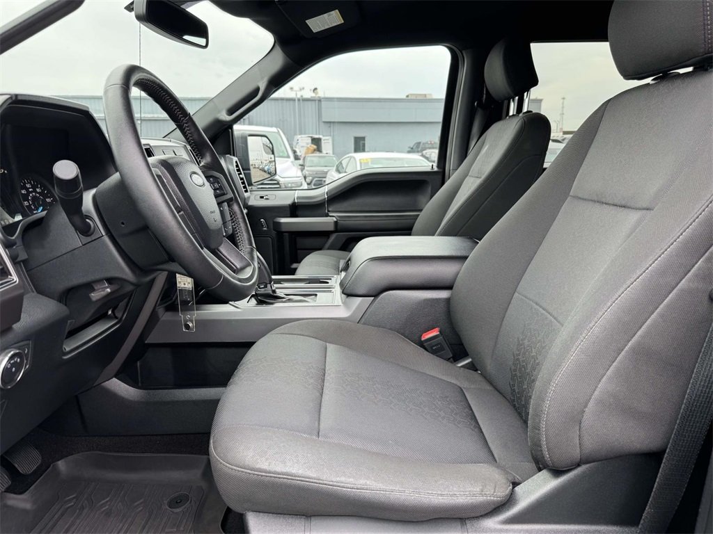 2019 Ford F-150 XLT photo 13