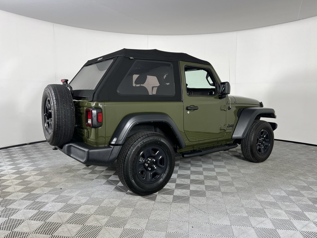 2023 Jeep Wrangler Sport photo 4