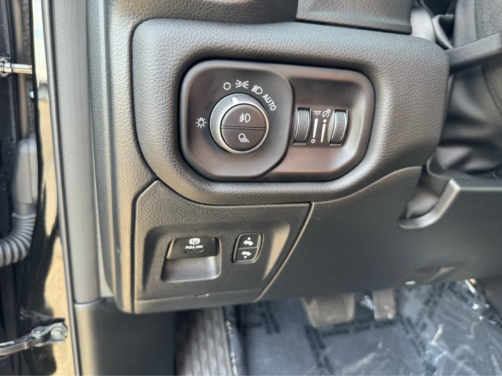 2025 Ram 1500 Big Horn photo 21