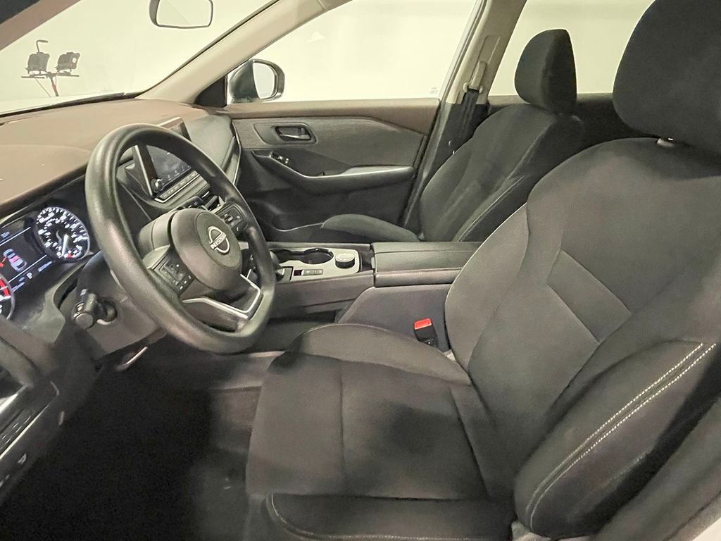 2023 Nissan Rogue S photo 2