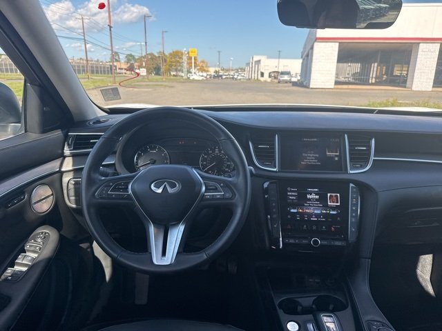 2023 Infiniti QX50 Luxe photo 17