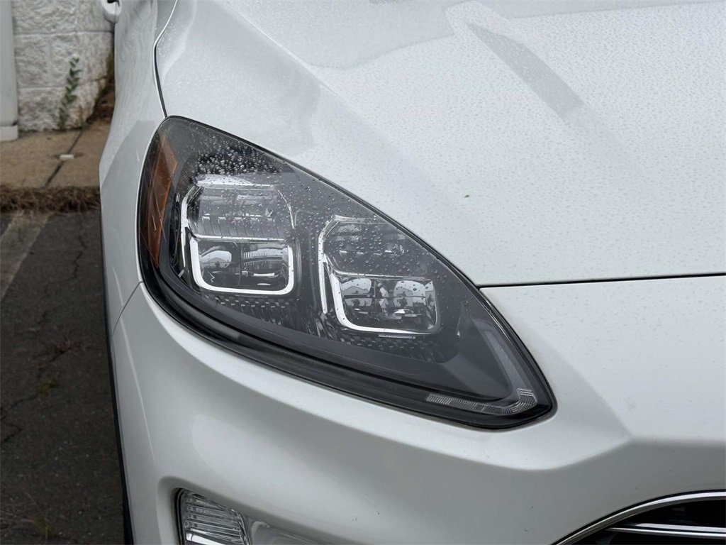 2022 Ford Escape Plug-In Hybrid Titanium photo 8