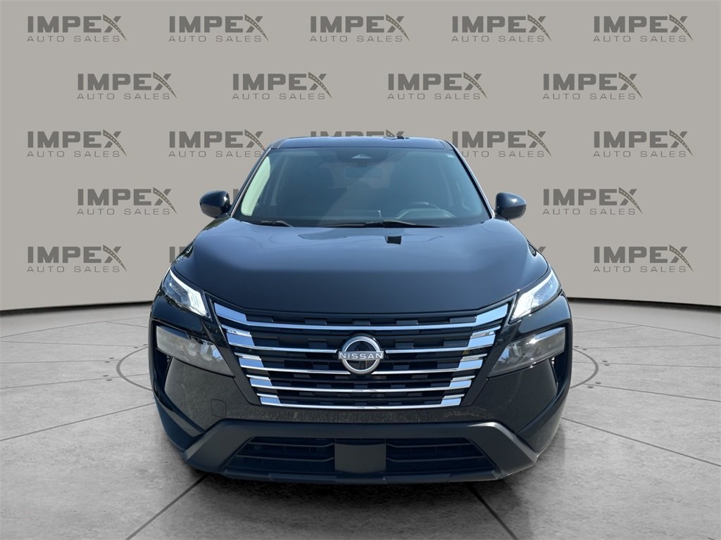 2024 Nissan Rogue SV photo 8