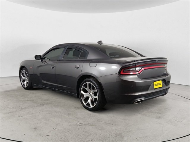 2016 Dodge Charger R/T photo 3