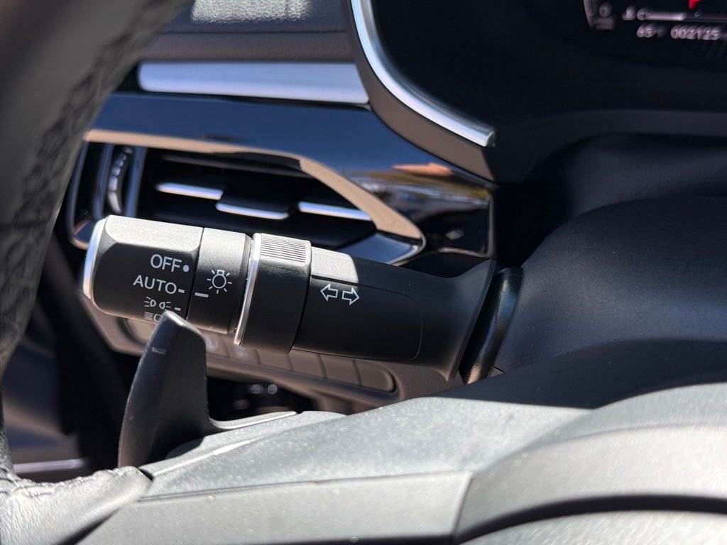 2025 Acura MDX Base photo 22