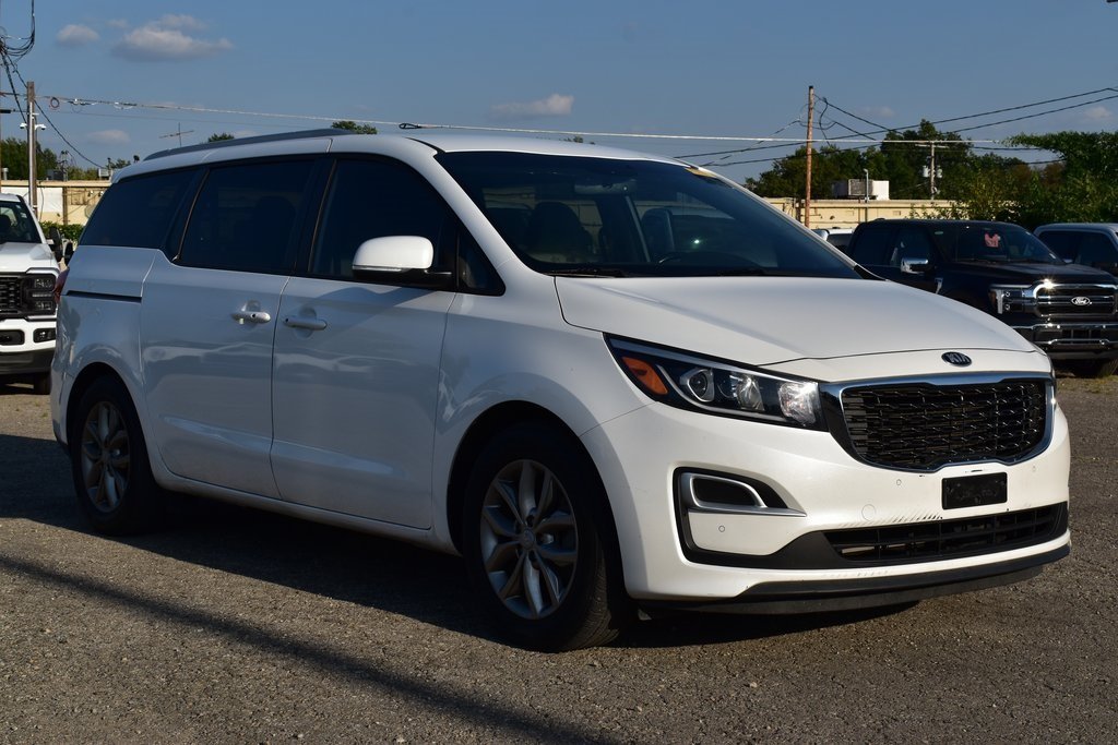 2020 Kia Sedona EX photo 3