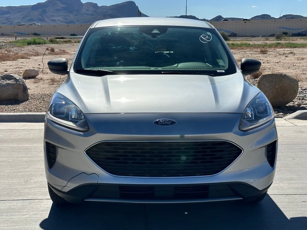 2022 Ford Escape SE photo 2