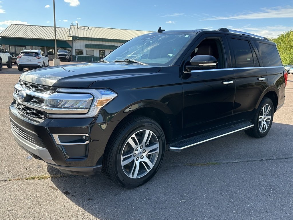 2023 Ford Expedition Limited photo 4