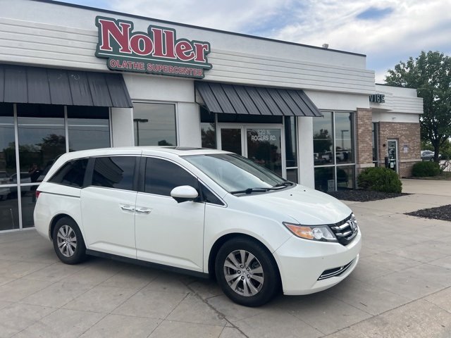 2017 Honda Odyssey EX-L photo 3