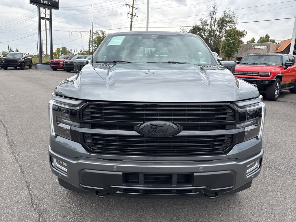 2025 Ford F-150 Platinum photo 8